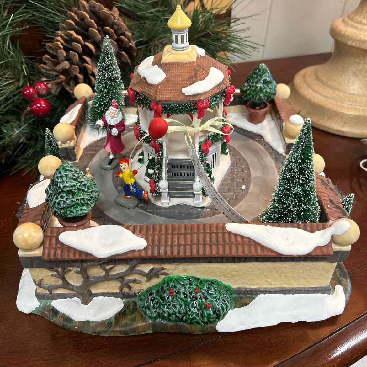 Dept. 56 Classic Village Square