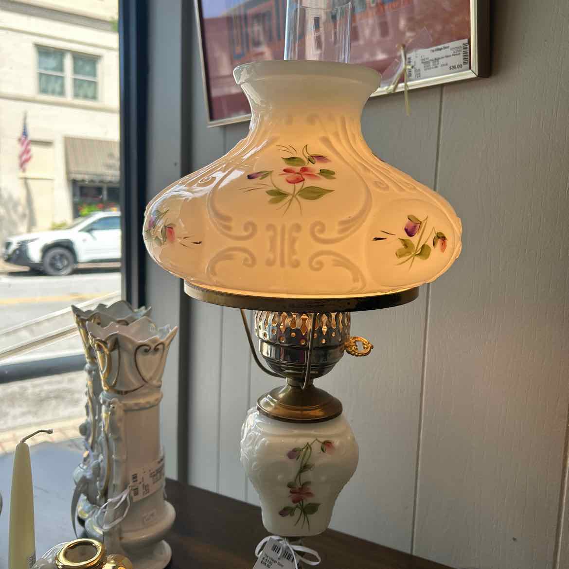 White Hurricane Lamp w/Flowers