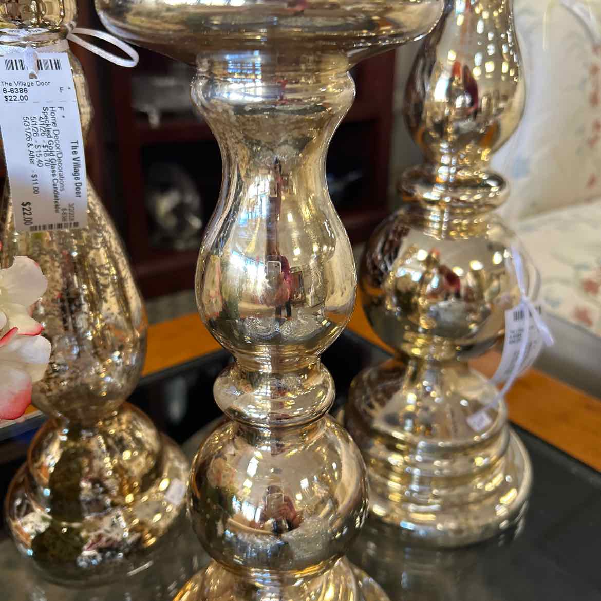 Mediuml Glass-like Silver Candleholder