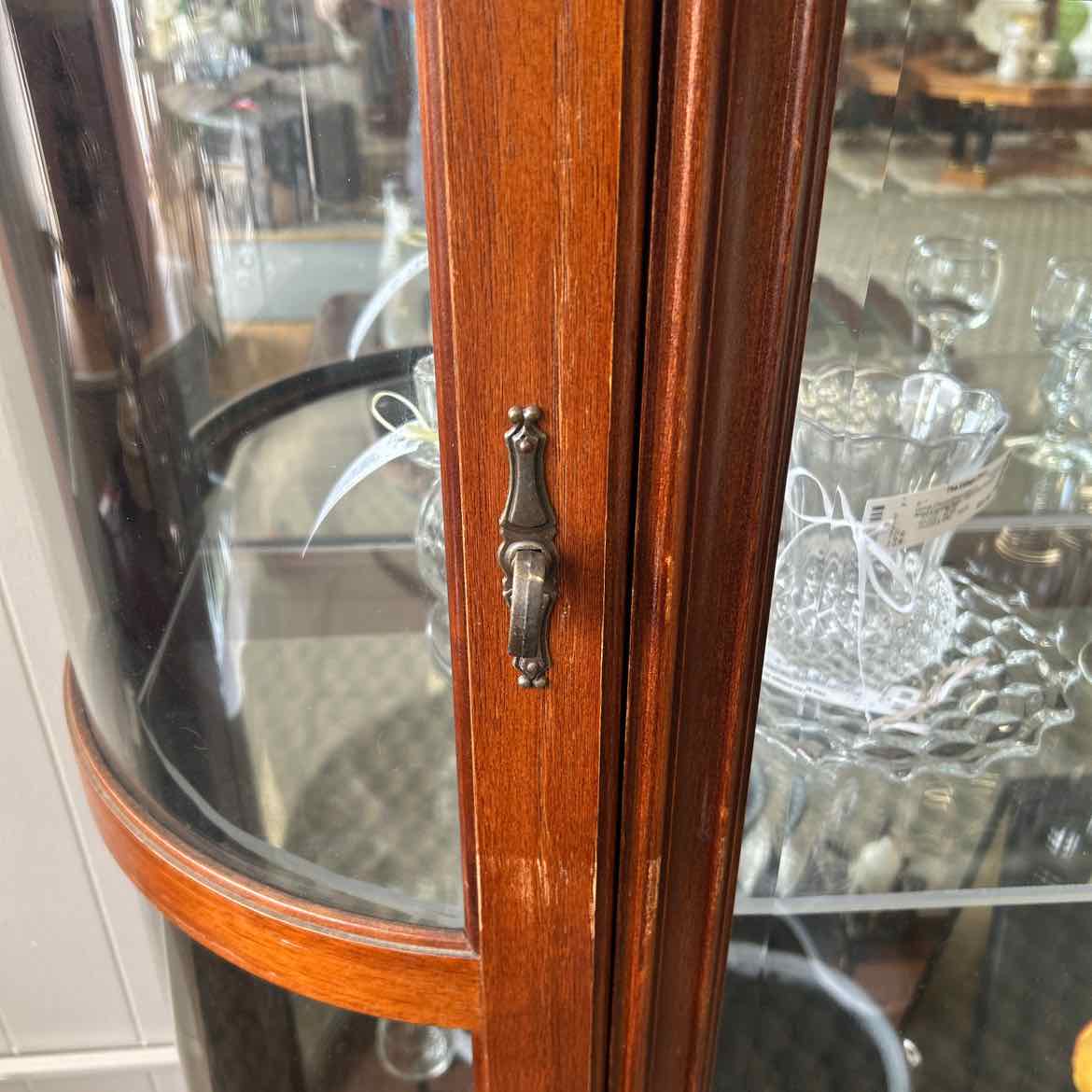 Tall Oak Curio w/Plexi Shelves