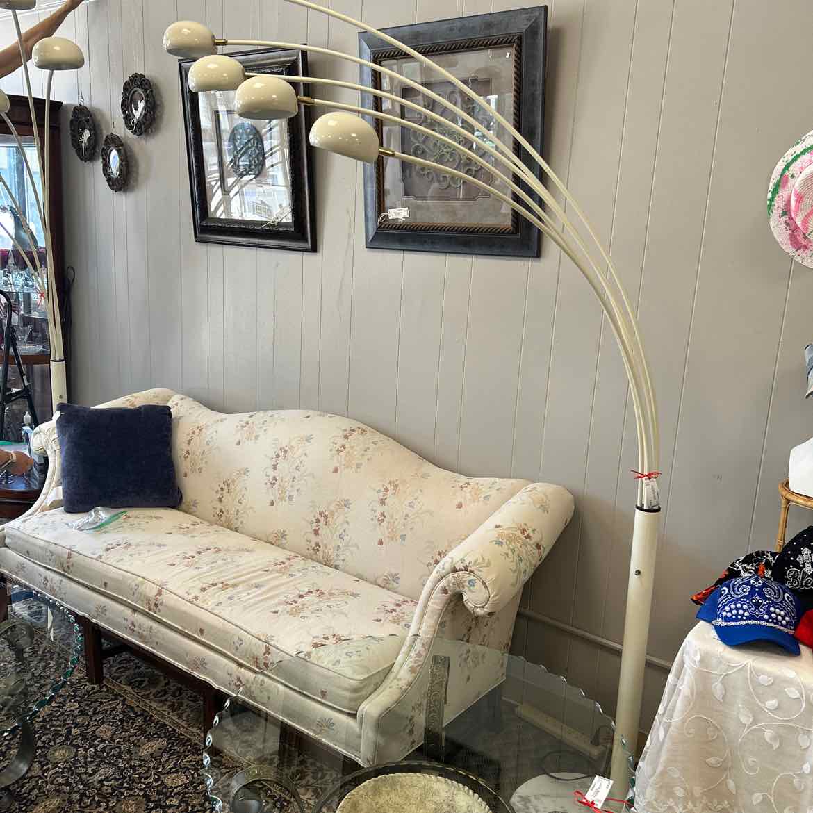 Modern Floor Lamp w/5 Bulbs