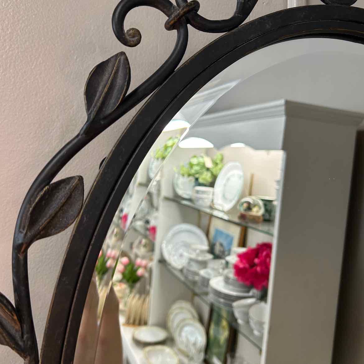 Oval Black Wall Mirror w/Metal Edge