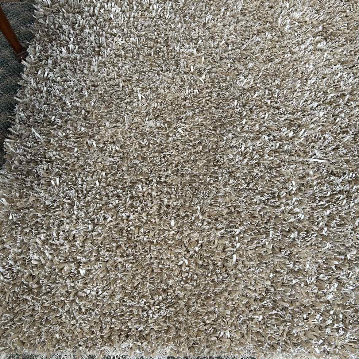 60x95 Khaki Shag Rug