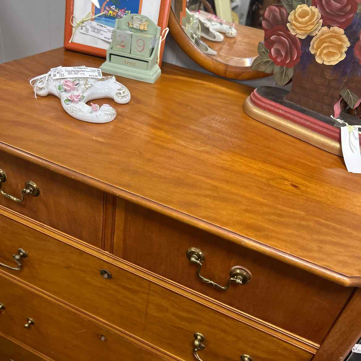 Maple Chest w/Oval Mirror