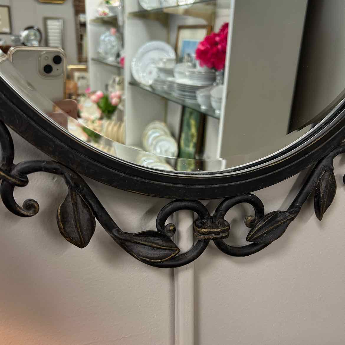 Oval Black Wall Mirror w/Metal Edge