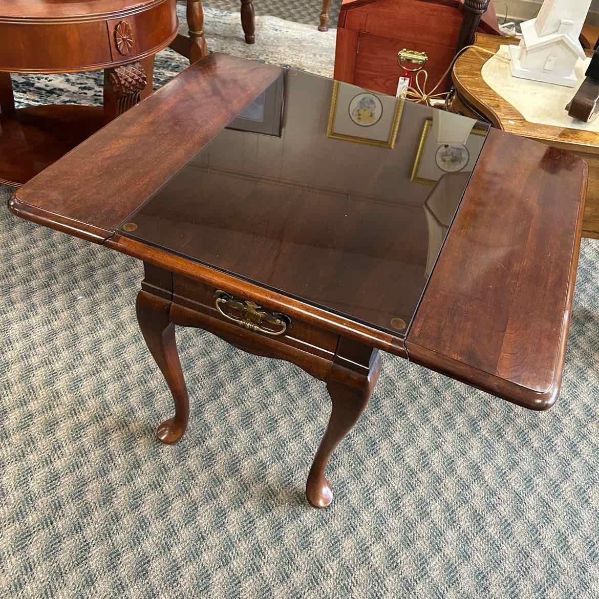 Wood End Table w/Folding Sides & Glass Top