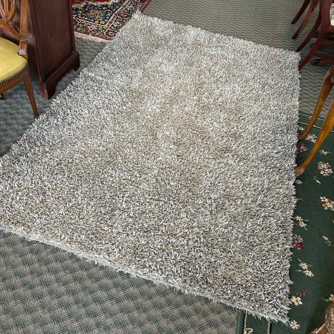 60x95 Khaki Shag Rug