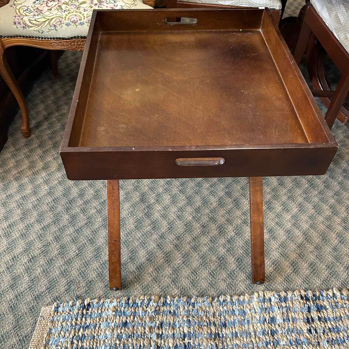 Wood Tray Table