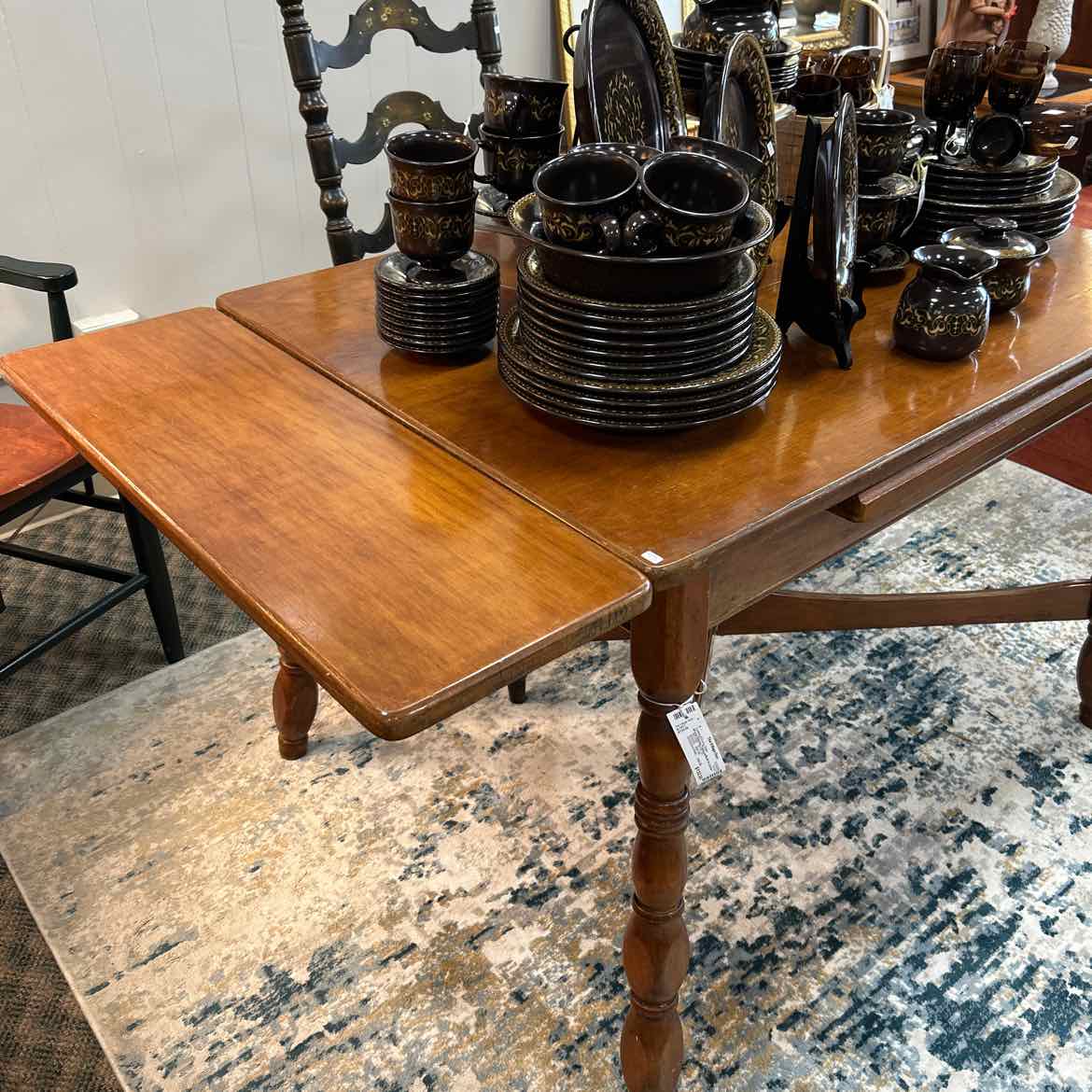 Wood Dining Table w/Built in Leaves