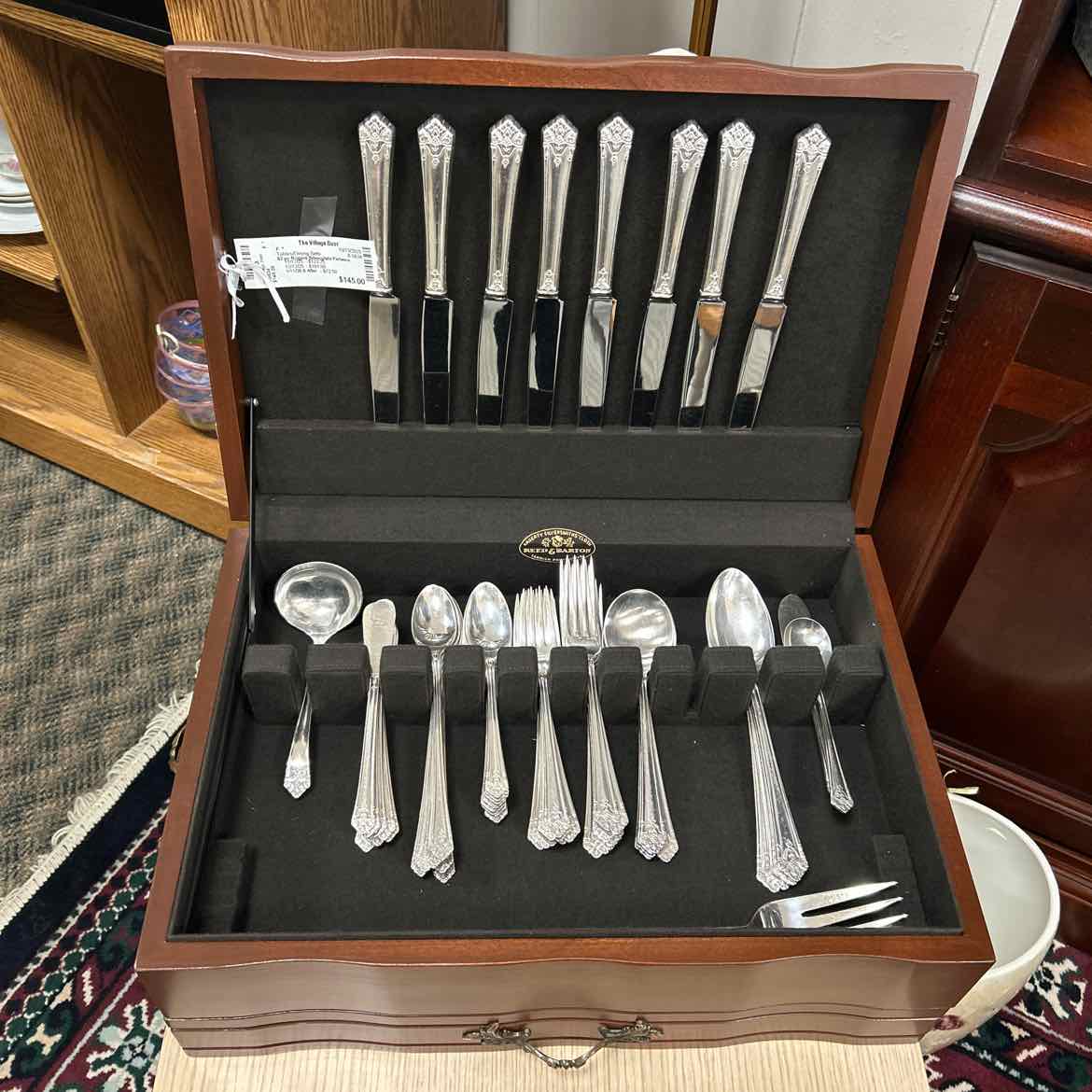 62 pc Rogers Silverplate Flatware w/Box