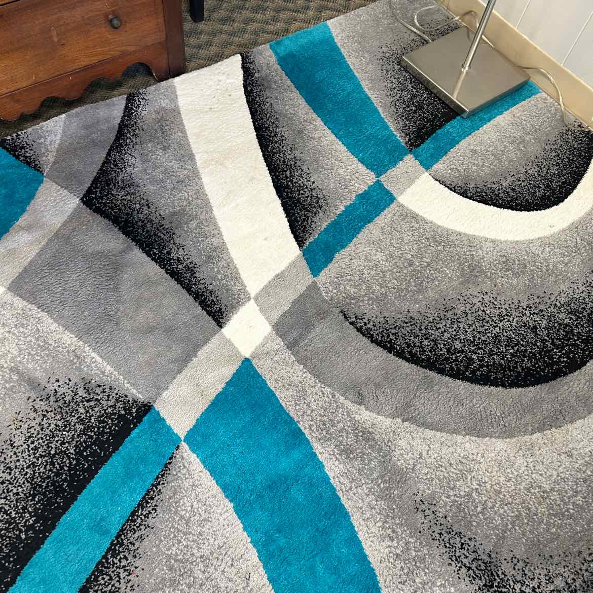 95x127 Turquoise/Gray Rug