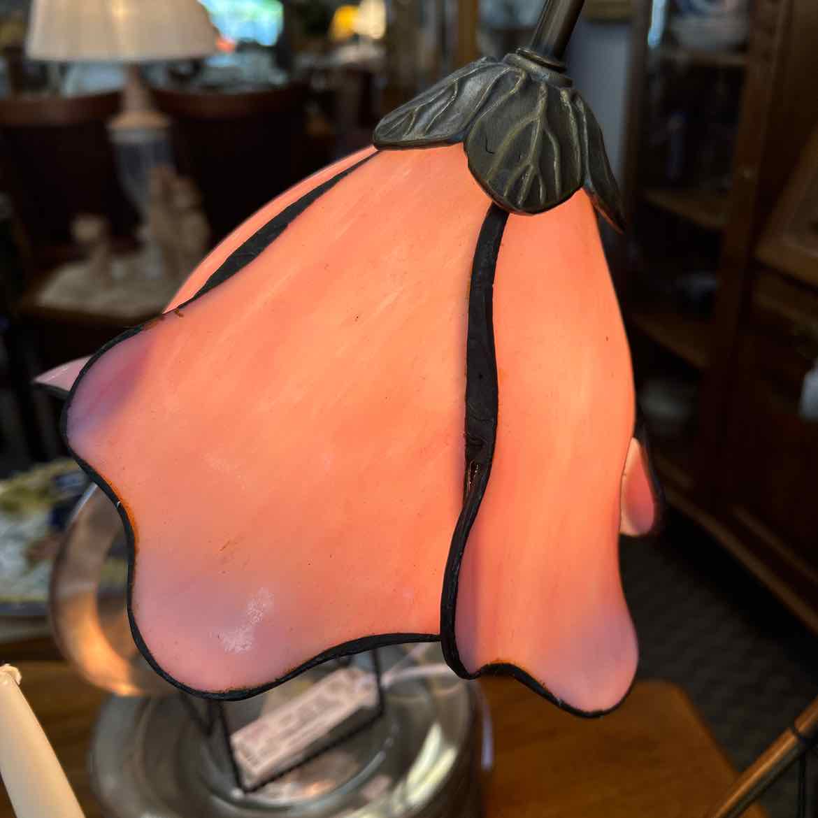 Dale Tiffany Pink Flower Lamp