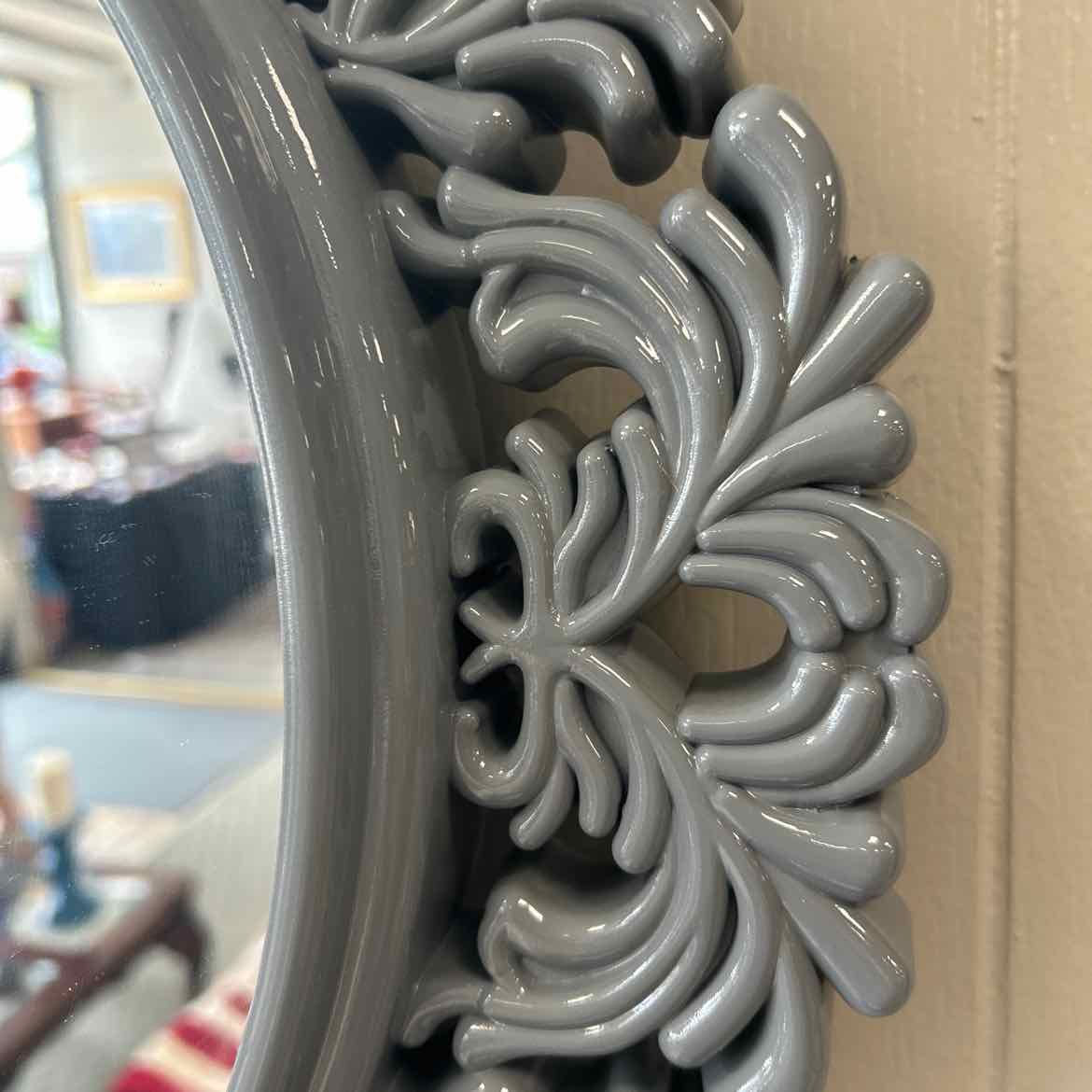 Oval Wall Mirror w/Gray Frame