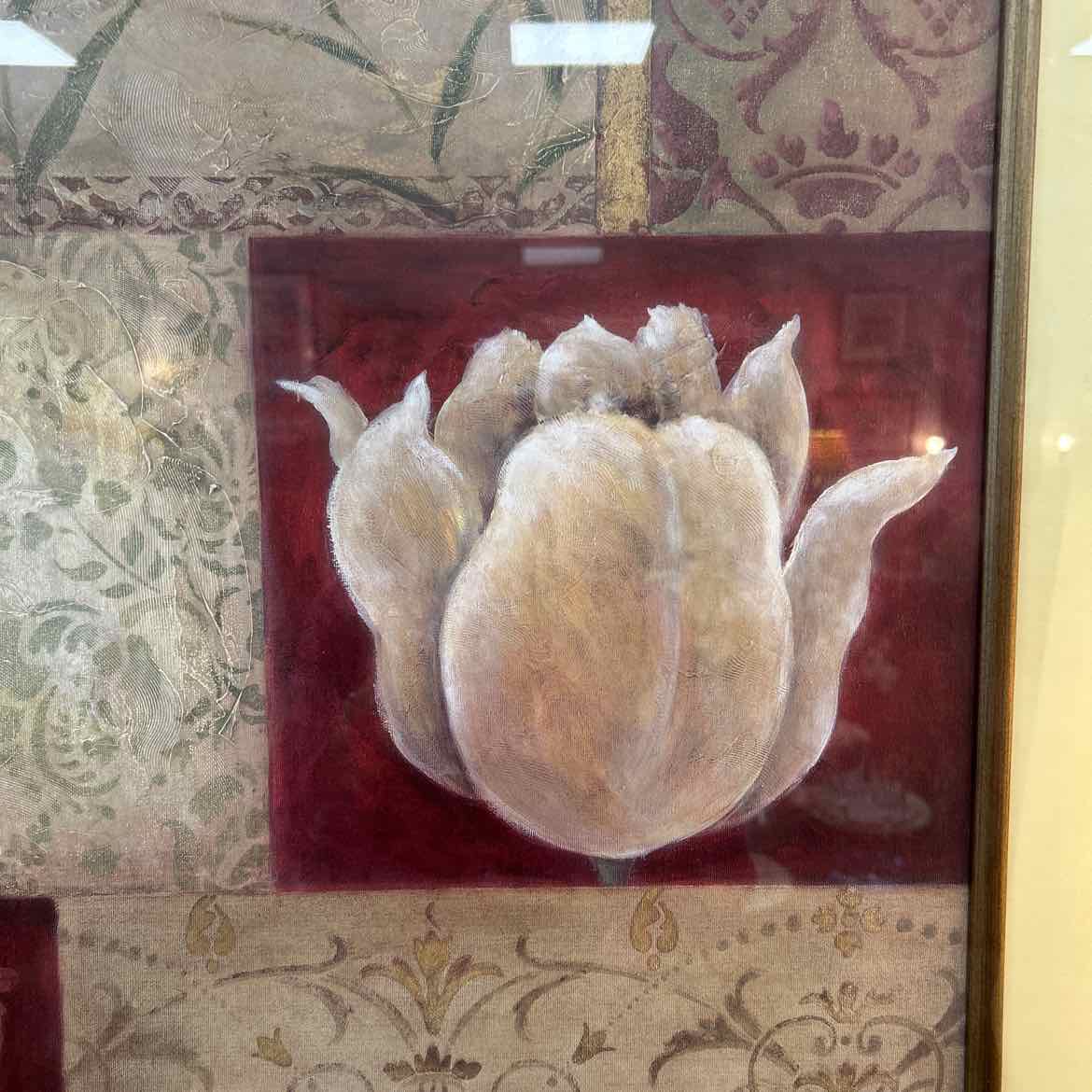 Picture of Tulip in Gold Frame