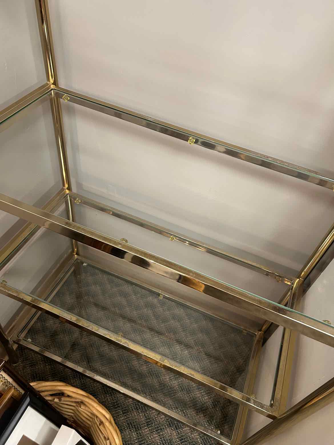 Vintage Brass and Glass Etagere w/6 Shelves