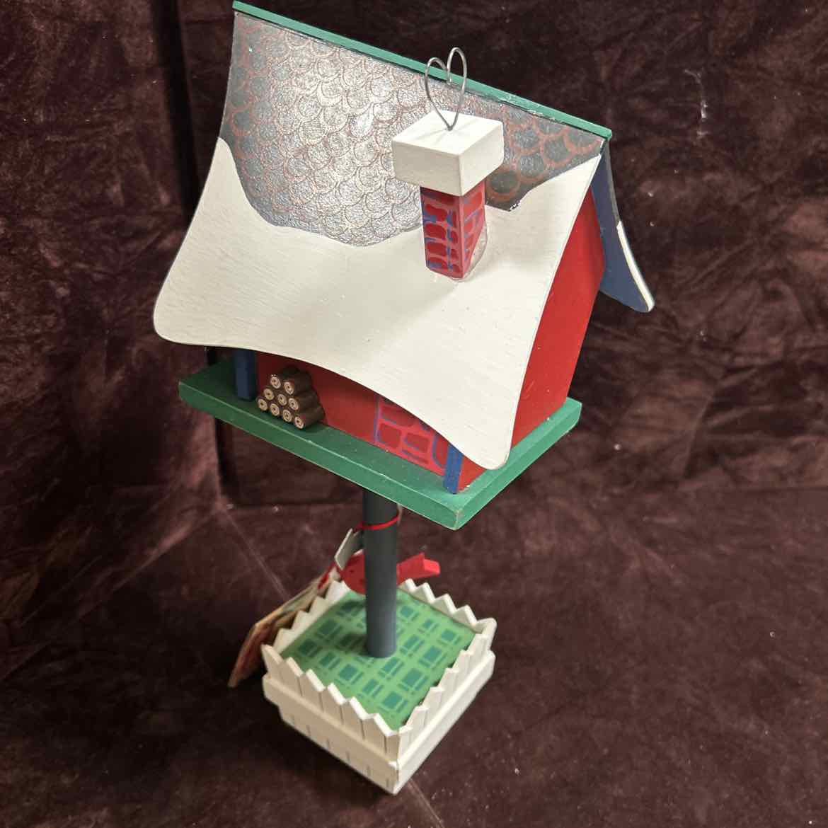 NEW Hallmark Christmas Birdhouse