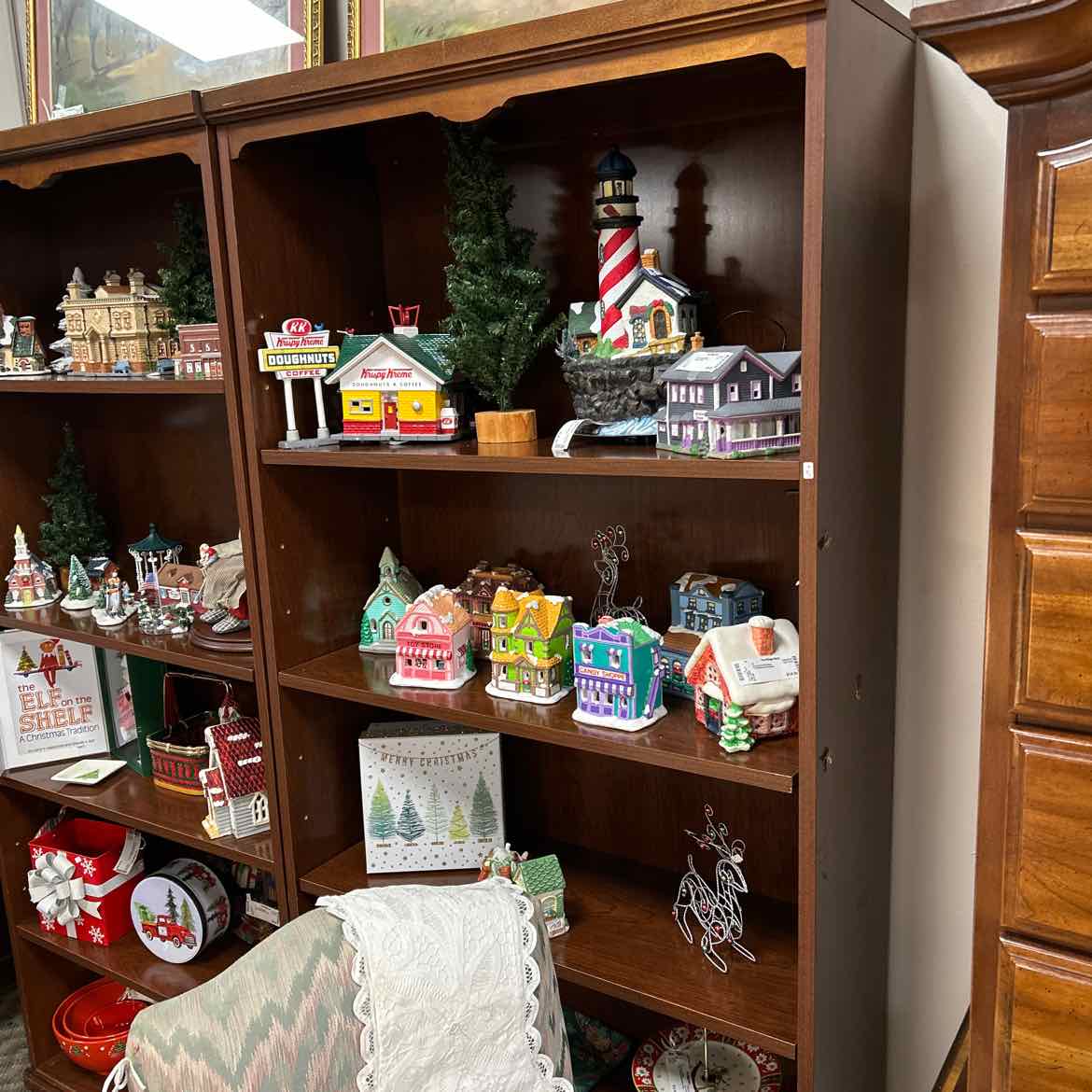 Tall Wood Bookcase w/5 Shelves