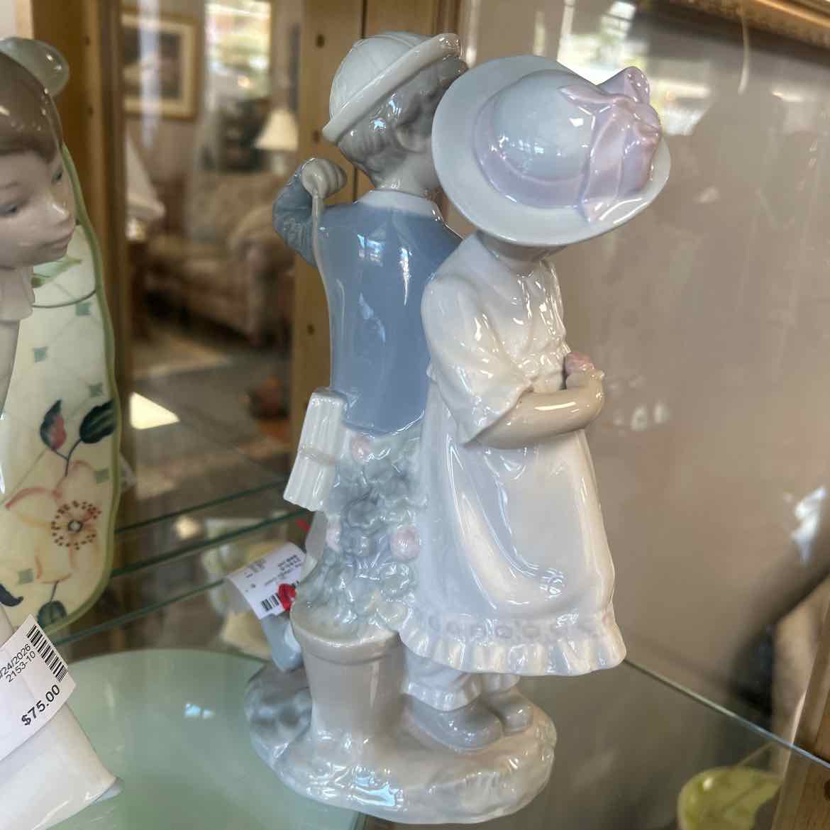 Lladro -Boy & Girl w/Ice Cream Cone