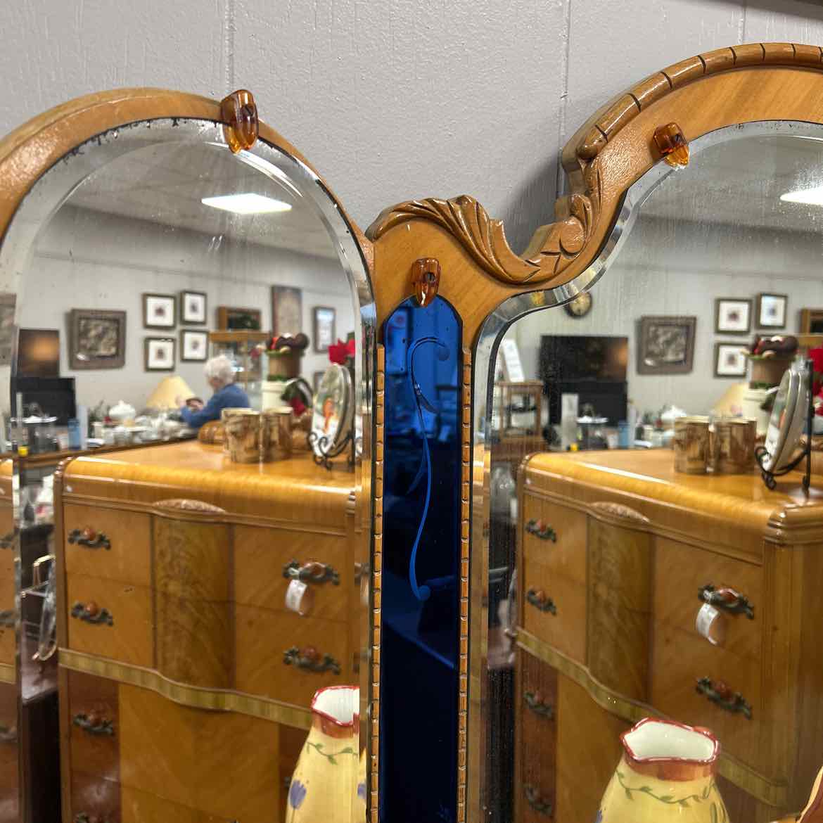 Vintage Art Deco Dresser & Mirror