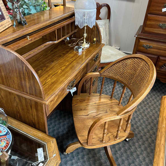 Wood Roll Top Desk w/Swivel Chair