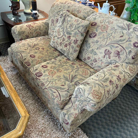 Tan Floral Flexsteel Loveseat