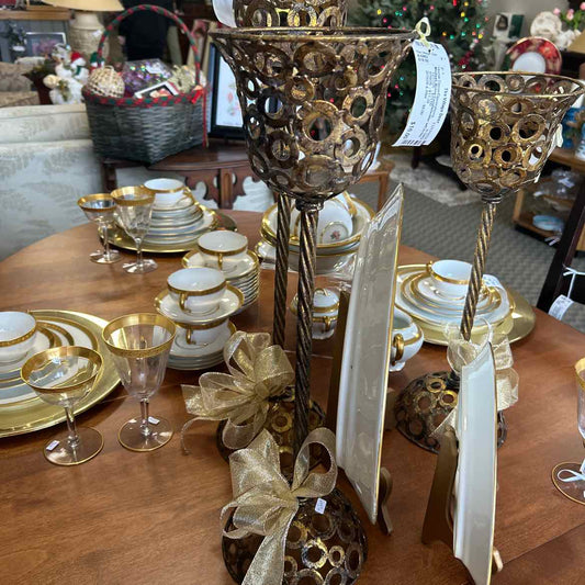 Medium Brass Candleholder w/Circles