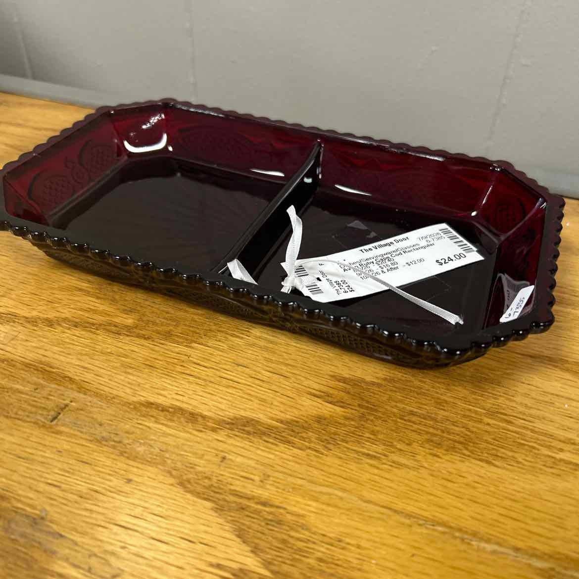 Avon Ruby Cape Cod Rectangular Divided Dish