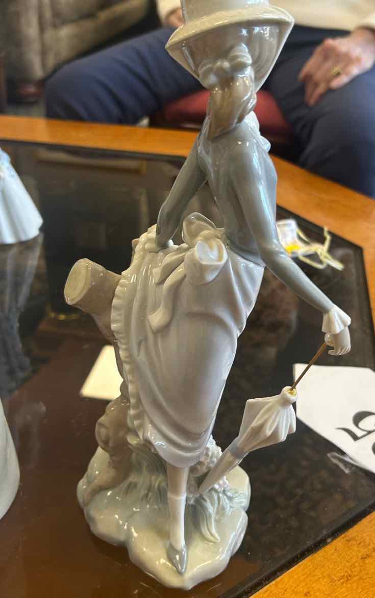 Lladro -Lady w/Umbrella Leaning on Tree