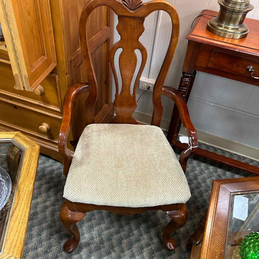 Queen Anne Arm Chair w/Sage Upholstery