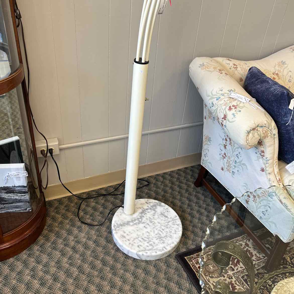 Modern Floor Lamp w/5 Bulbs
