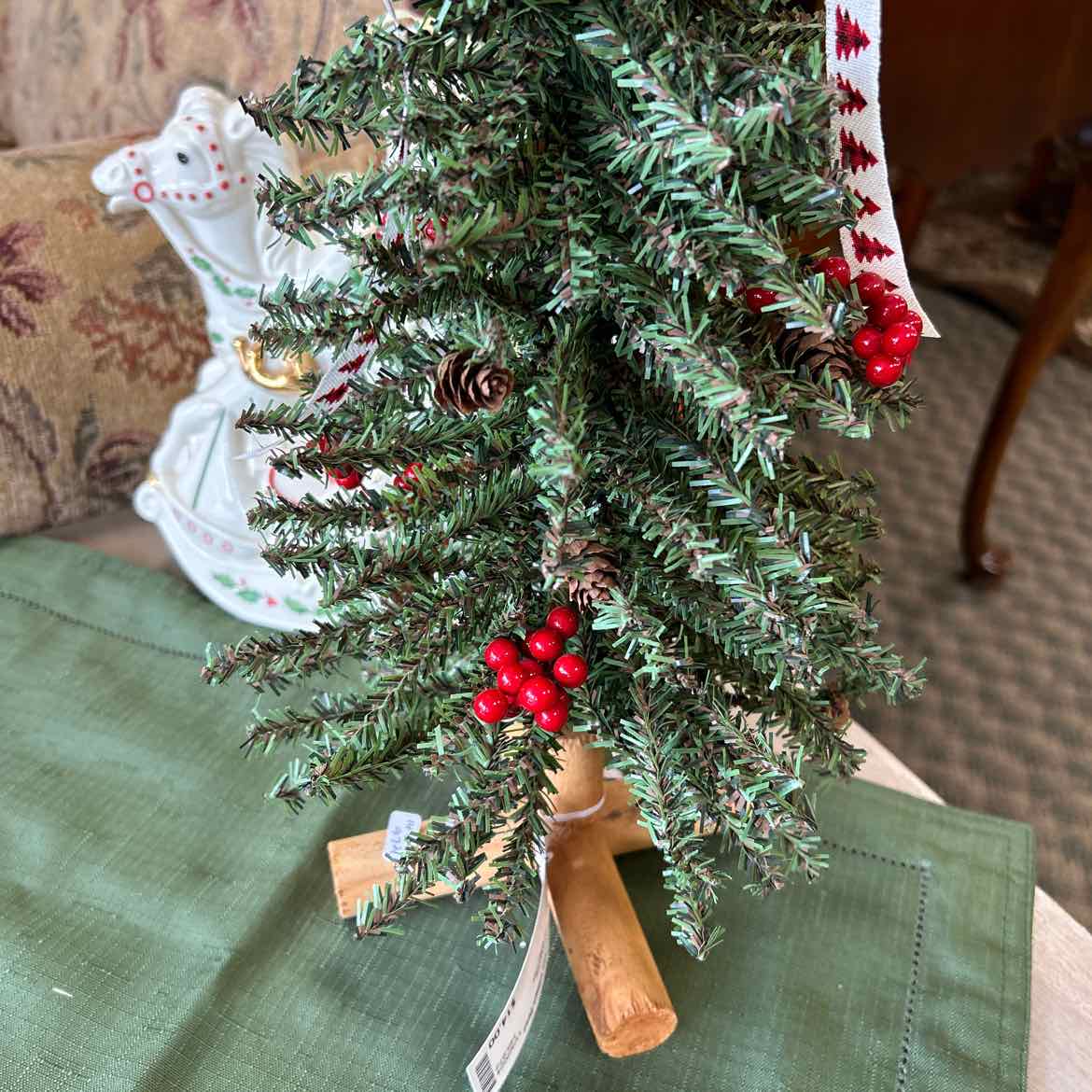 Small Tree w/Berries