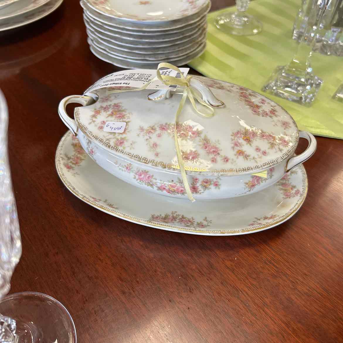 60 pc China Set w/Pink Flowers AS IS