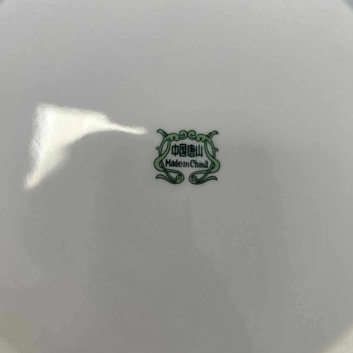 44 pc China -Snowflake Pattern