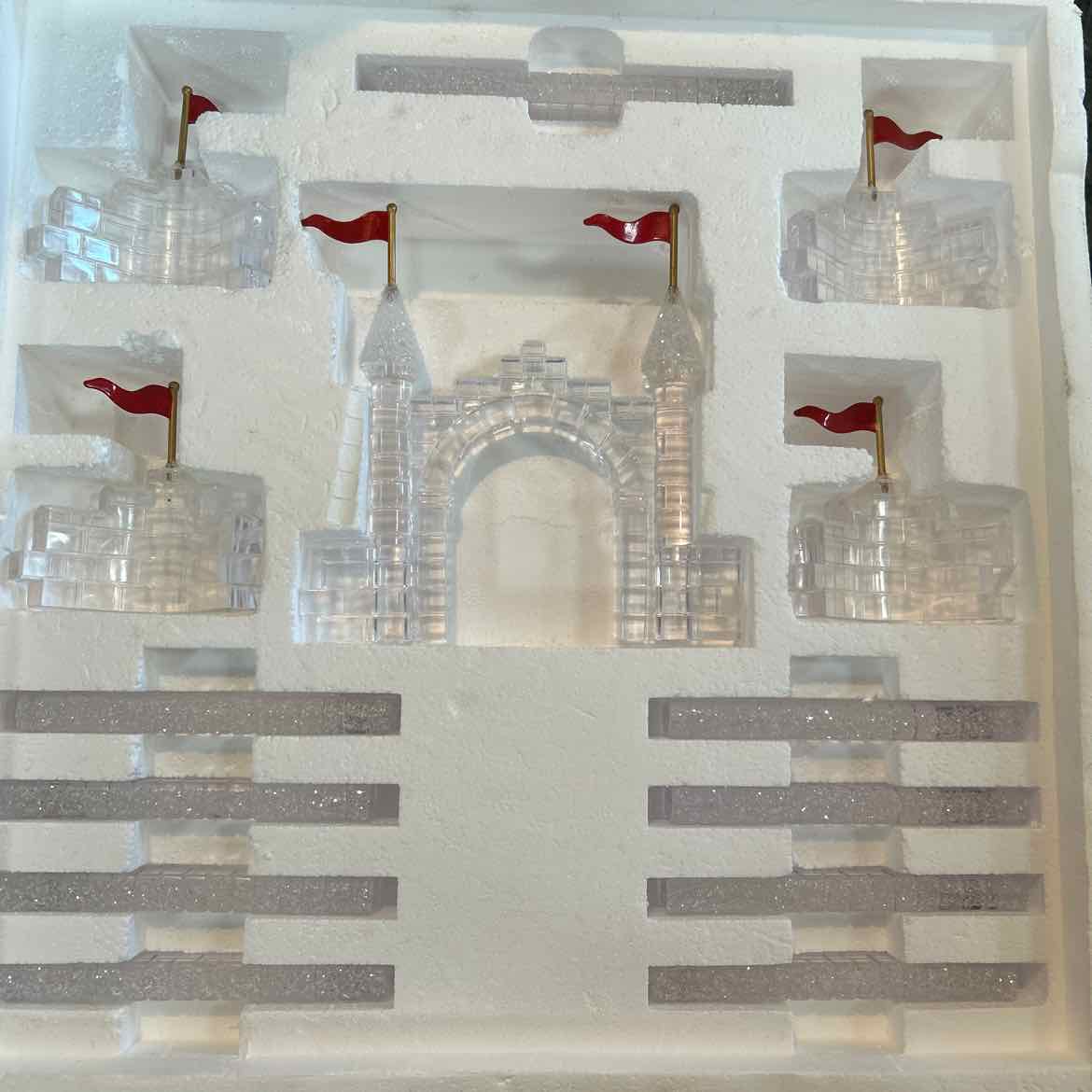 Dept 56 Ice Crystal Gate & Walls