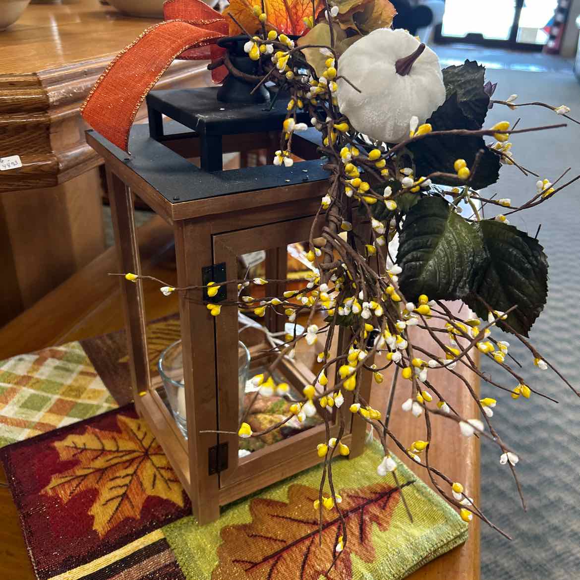 Wood Fall Lantern Decoration