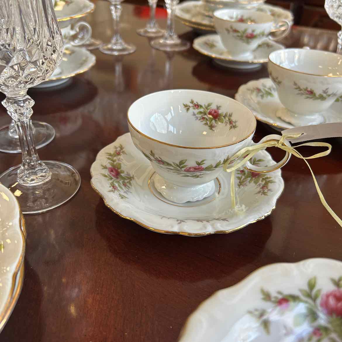 Haviland China "Moss Rose" 71 pc