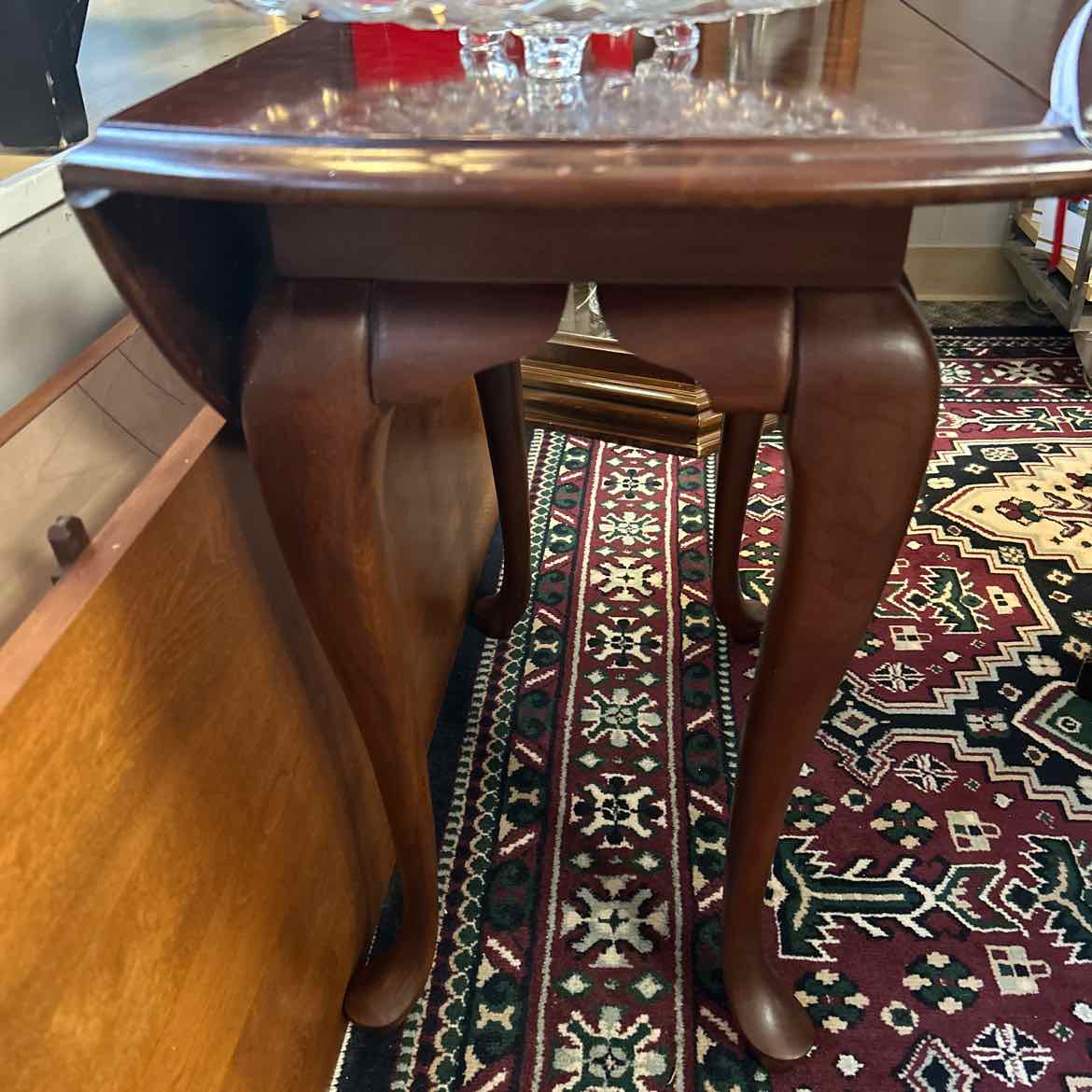 Drop Leaf Occasional Table