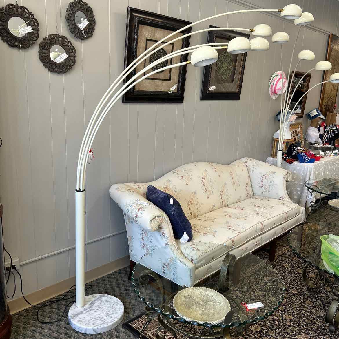 Modern Floor Lamp w/5 Bulbs