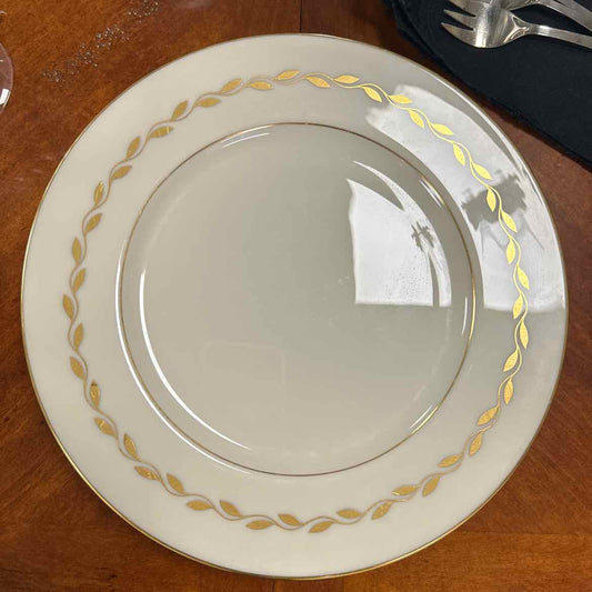 6 Lenox Golden Wreath Dinner Plates