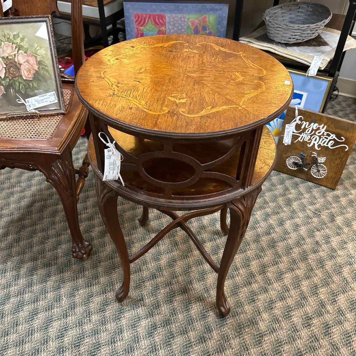 Round Wood Table w/Inlay