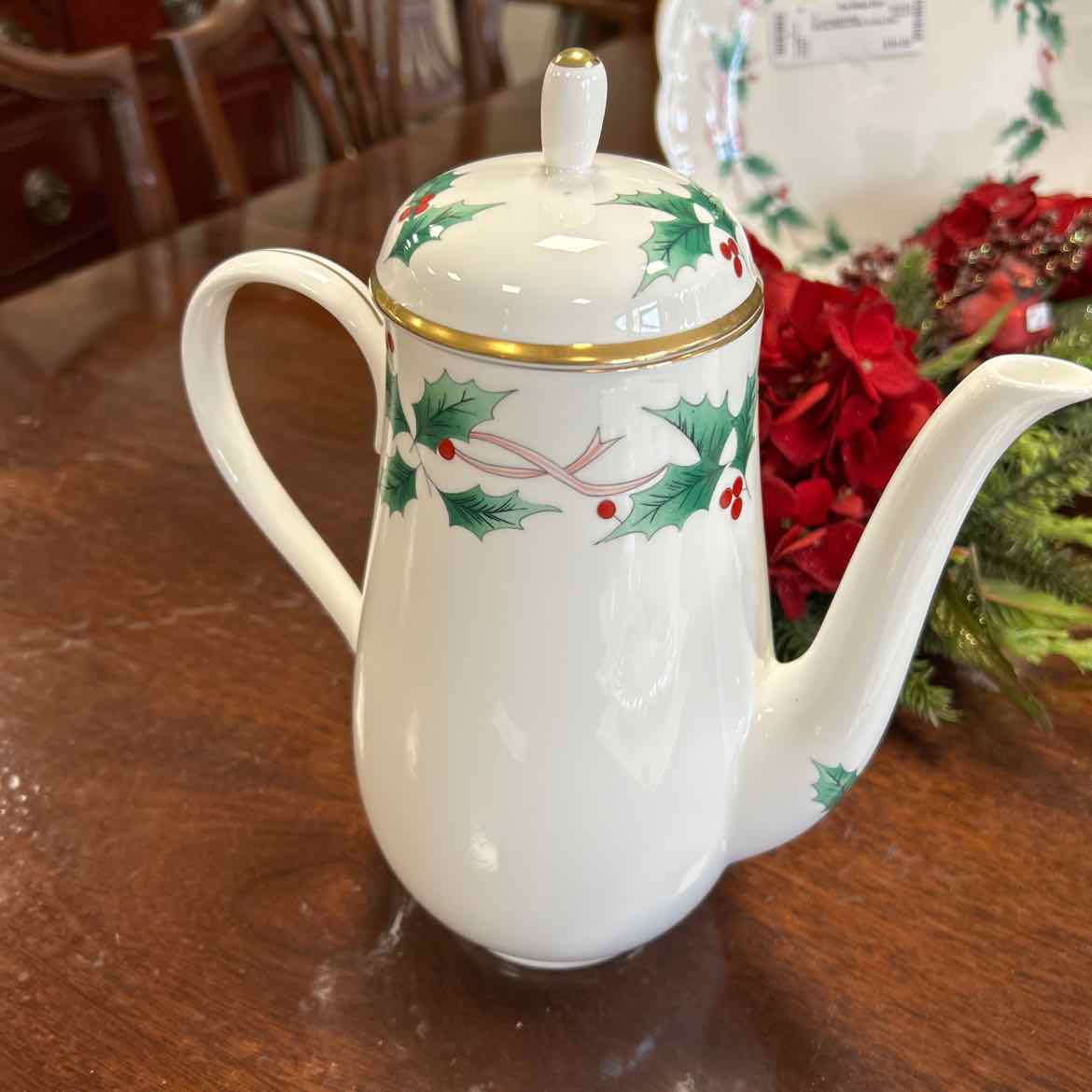 Mikasa Coffee Pot w/Lid