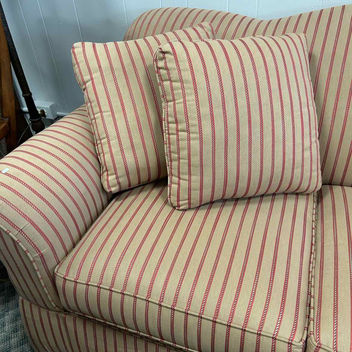 Red/Gold Striped Craftsmaster Sofa  w/4 Pillows