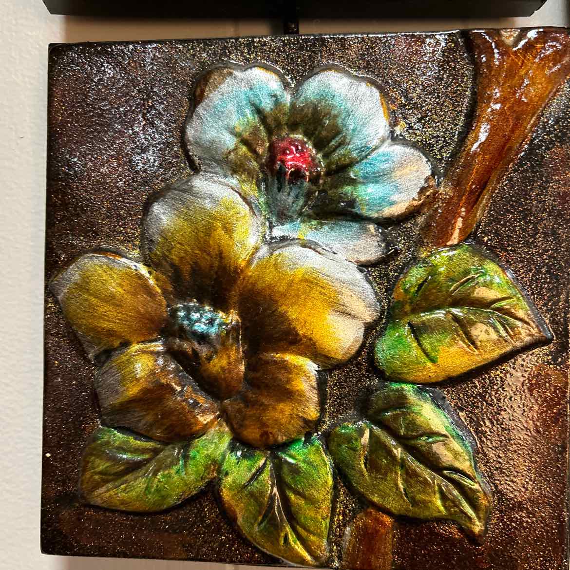 Metal Picture w/Flowers