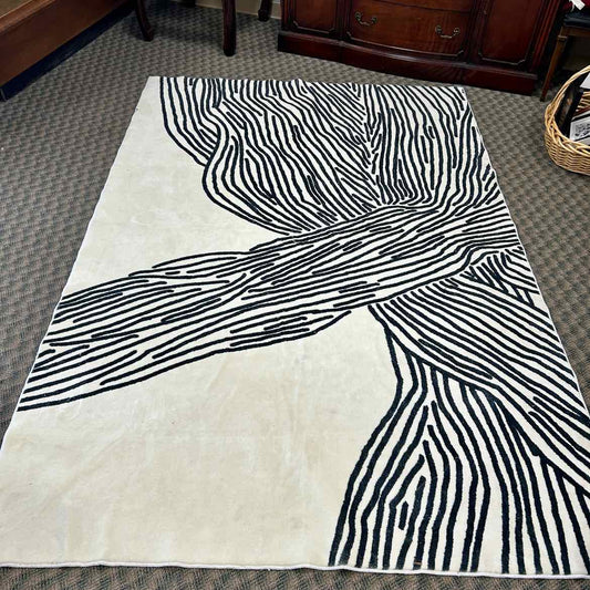 9x6 Black & White Rug AS IS