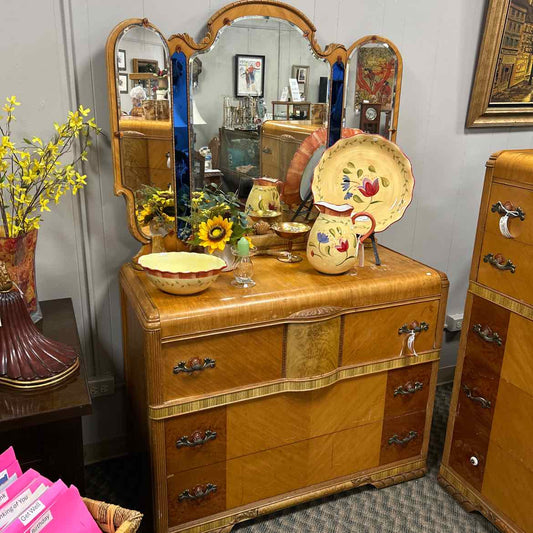Vintage Art Deco Dresser & Mirror