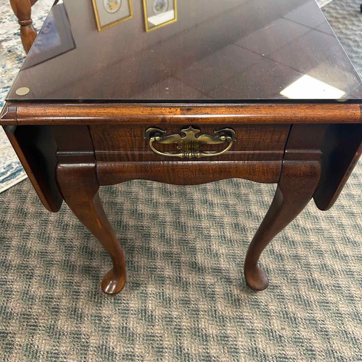 Wood End Table w/Folding Sides & Glass Top