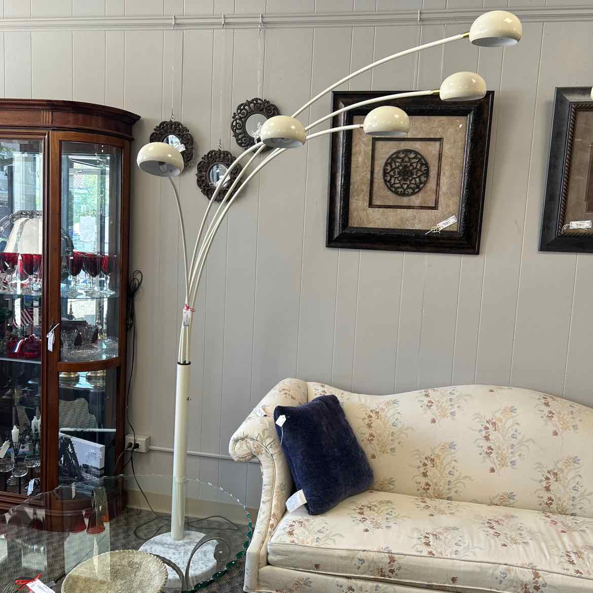 Modern Floor Lamp w/5 Bulbs