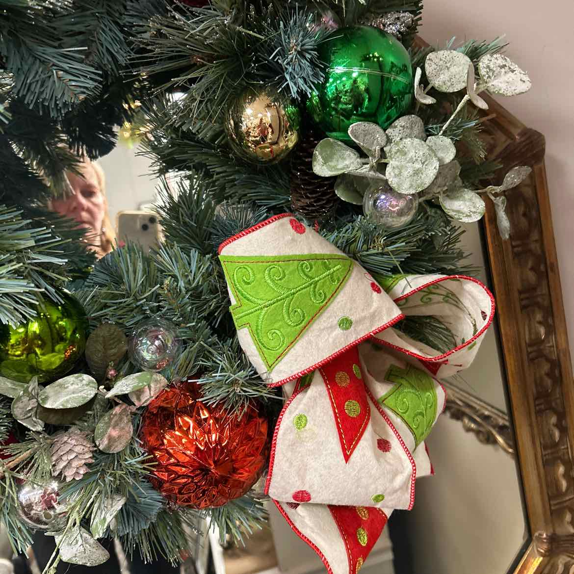 Large Wreath w/Ornaments & Pine Cones