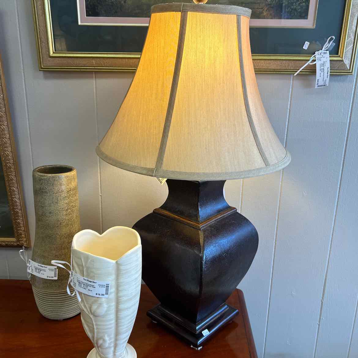 Brown Base Lamp w/Shade