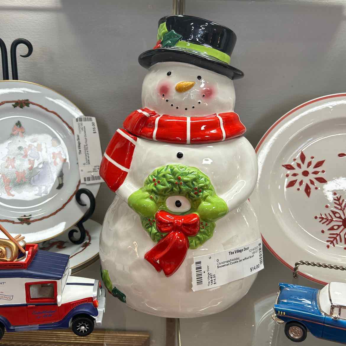 Snowman Cookie Jar w/Red Scarf